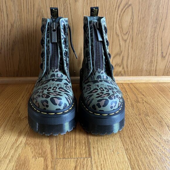 Doc Dr. Martens Sinclair Distorted Leopard Camo Platform Boots Womens US 6 Khaki - Picture 2 of 10